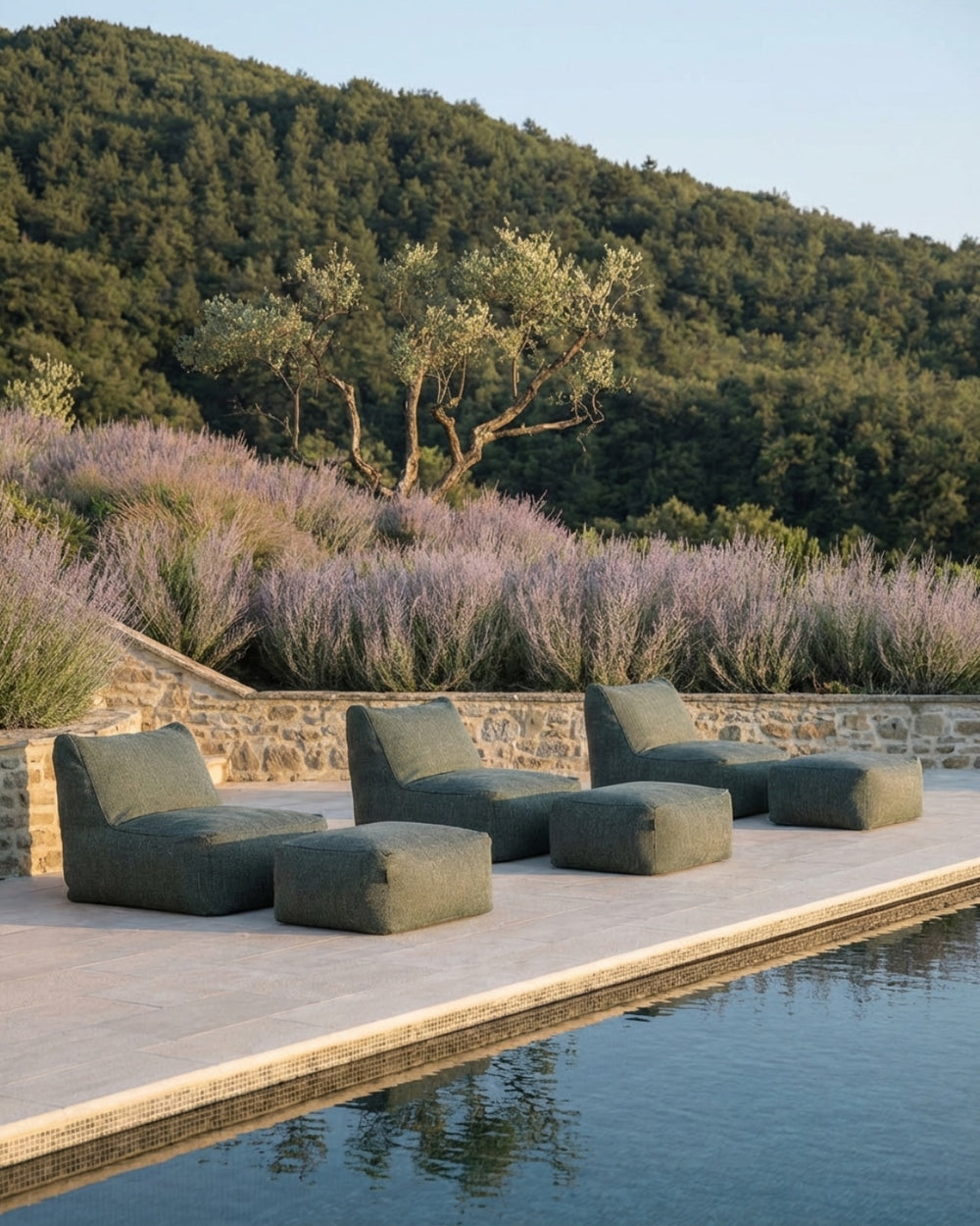 Dotty outdoor seats