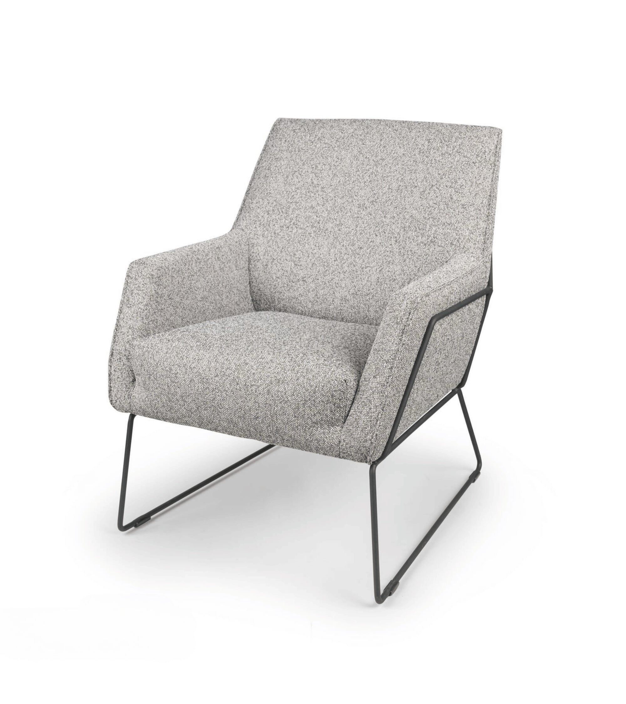 Grijze fauteuil van HoekbankXXL met een gemêleerde stof en een zwart metalen frame.
